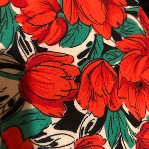 Floral - tulip print pinafore skirt size L 8/10